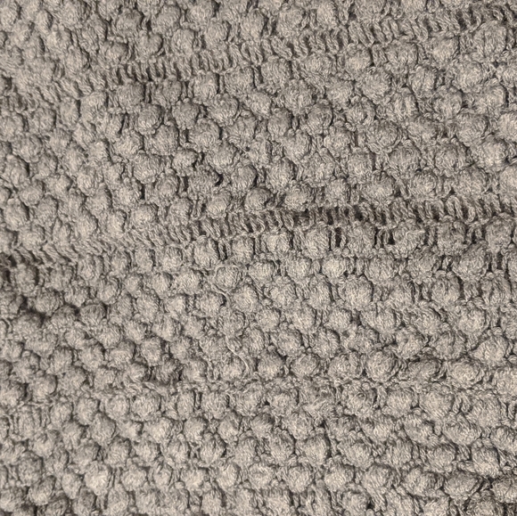 Grey knit Infinity scarf - Picture 3 of 3